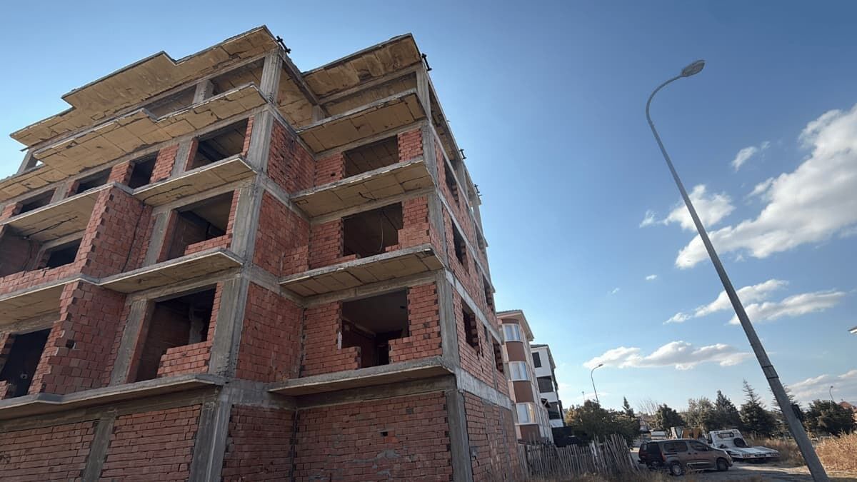 İnşaatın 4'Üncü Katından Düşen Şahıs Yaralandı