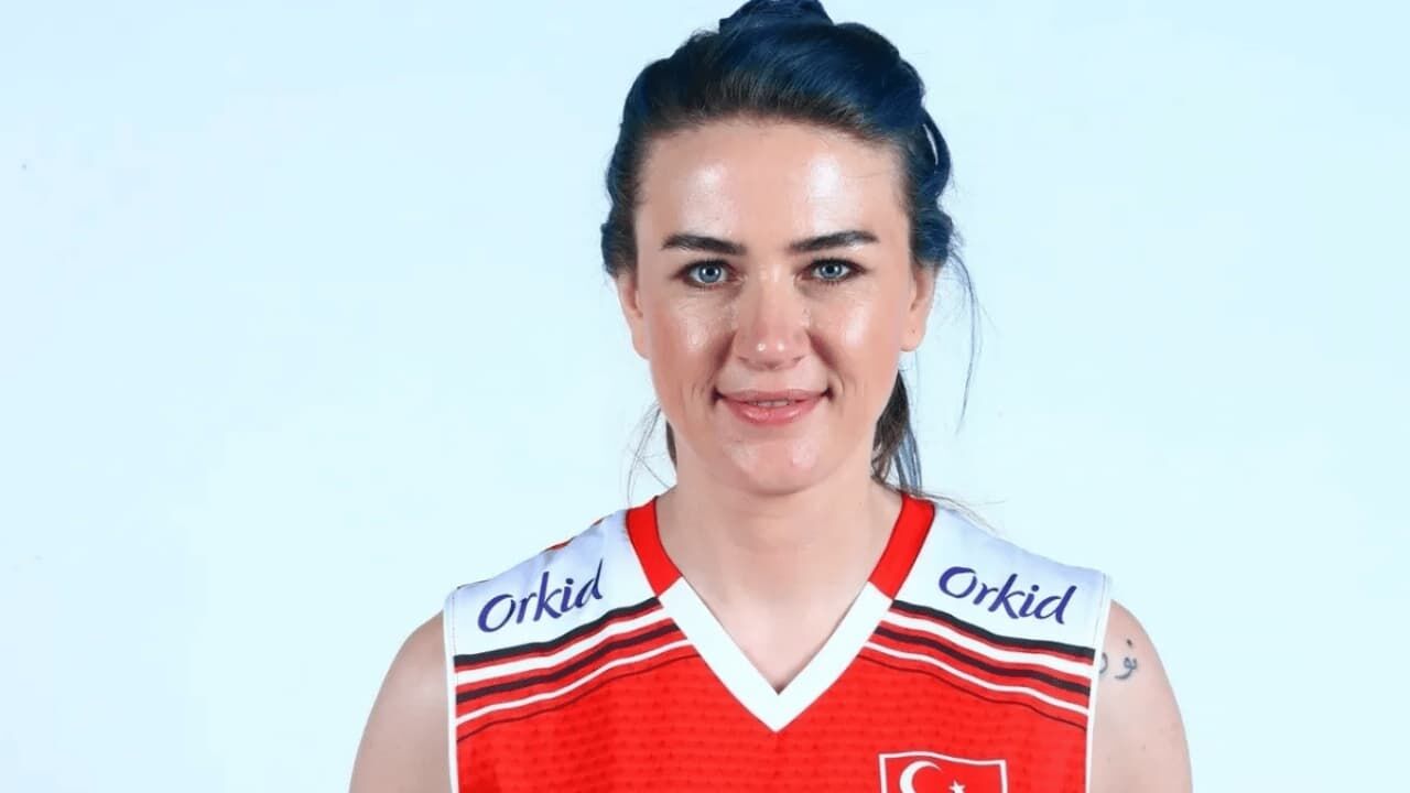Eskişehirli milli voleybolcu parkelere geri dönüyor