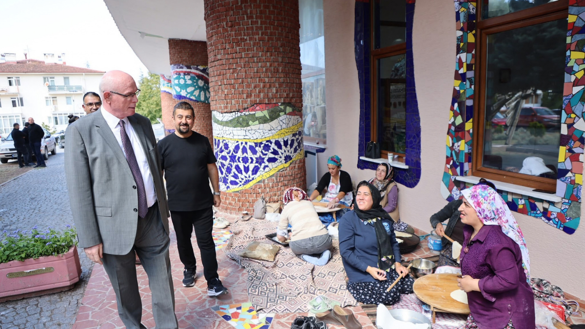 Eskişehir’de anneleri buluşturan yaz okulu tamamlandı
