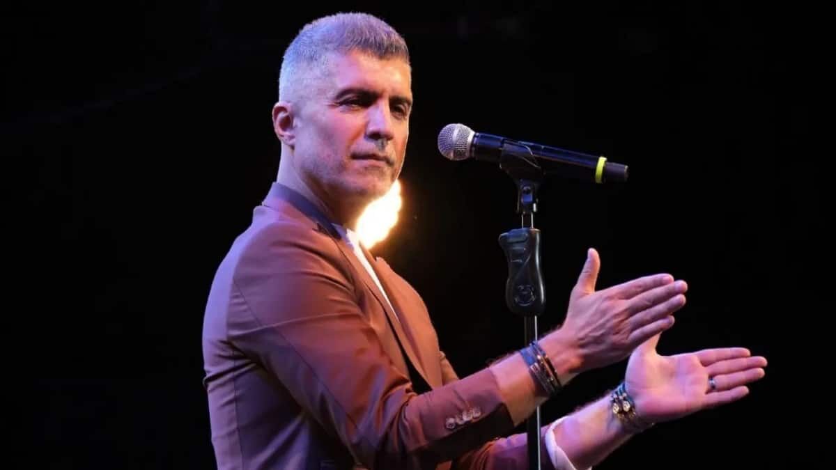 Özcan Deniz'in konserinde korkunç olay: Bıçakla saldırdılar