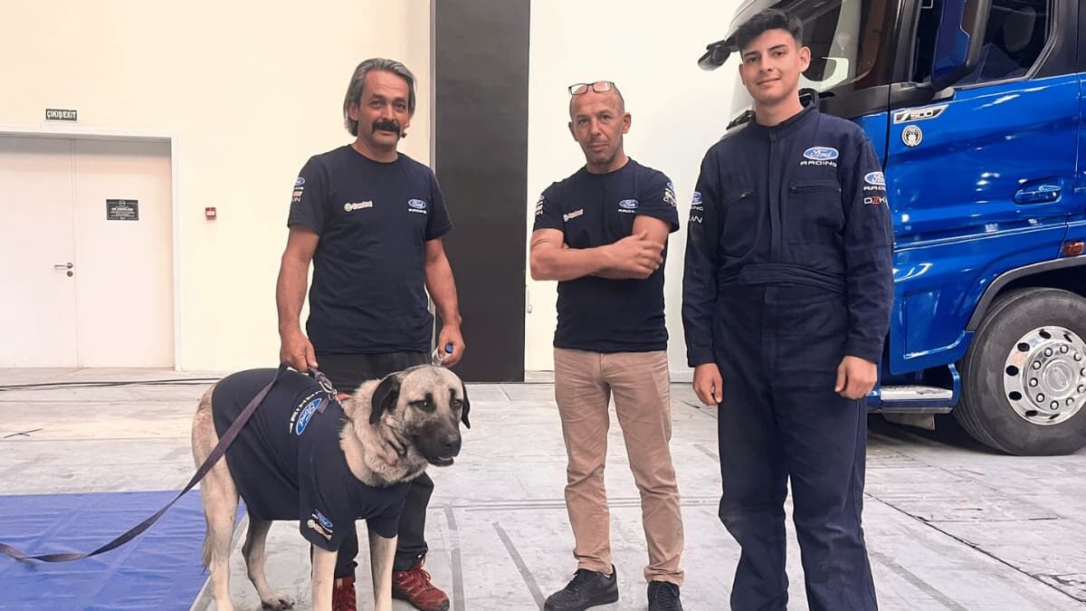 “Paşa Ekibin Maskotu Oldu”1