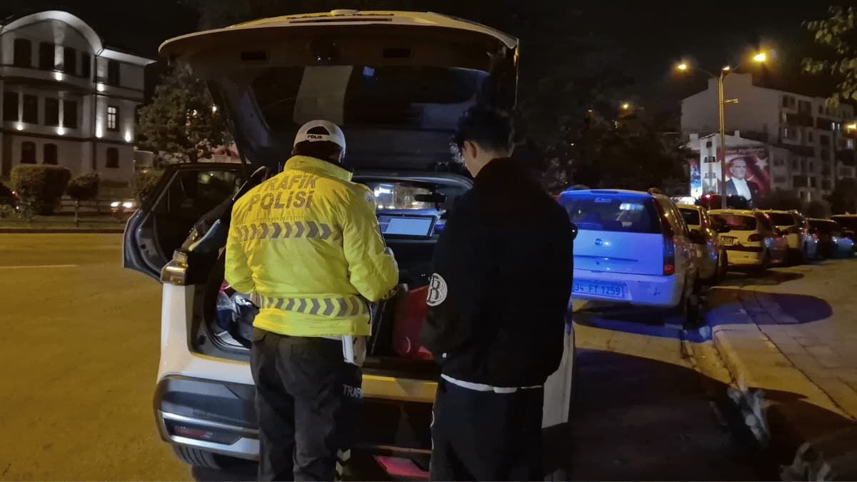 Eskişehir'de 306 araç trafikten men edildi