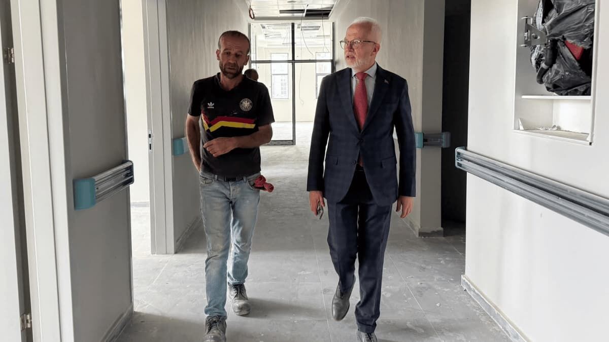 Sağlık Yatırımlarında Çalışmalar Hızla İlerliyor2