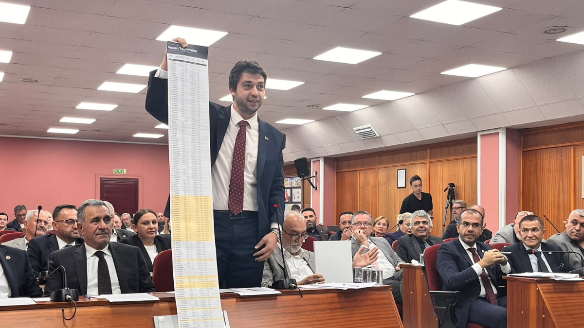 AK Parti Meclis Üyesi Berke Akyel: “Odunpazarı Belediyesi 3 yıldır yatırım yapmıyor”