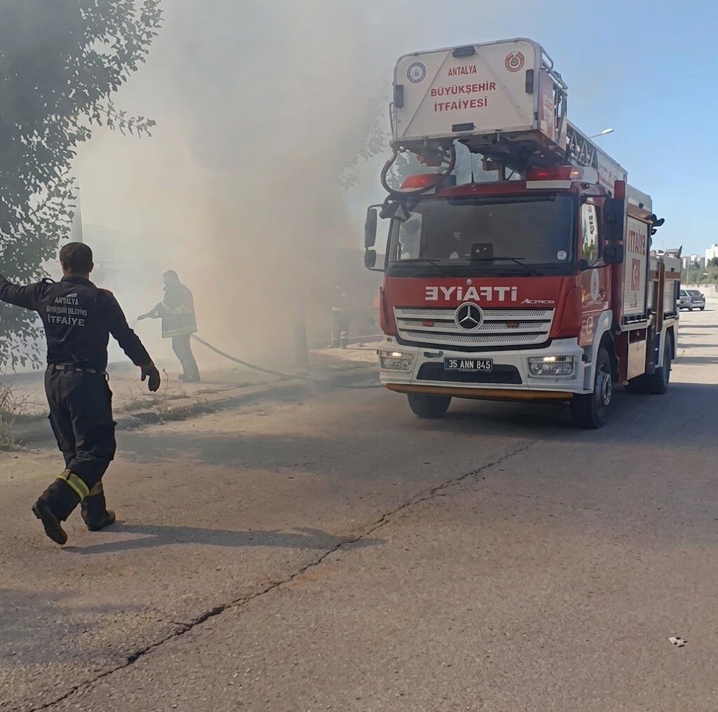 75 Yıl Mahallesi Yangın-1