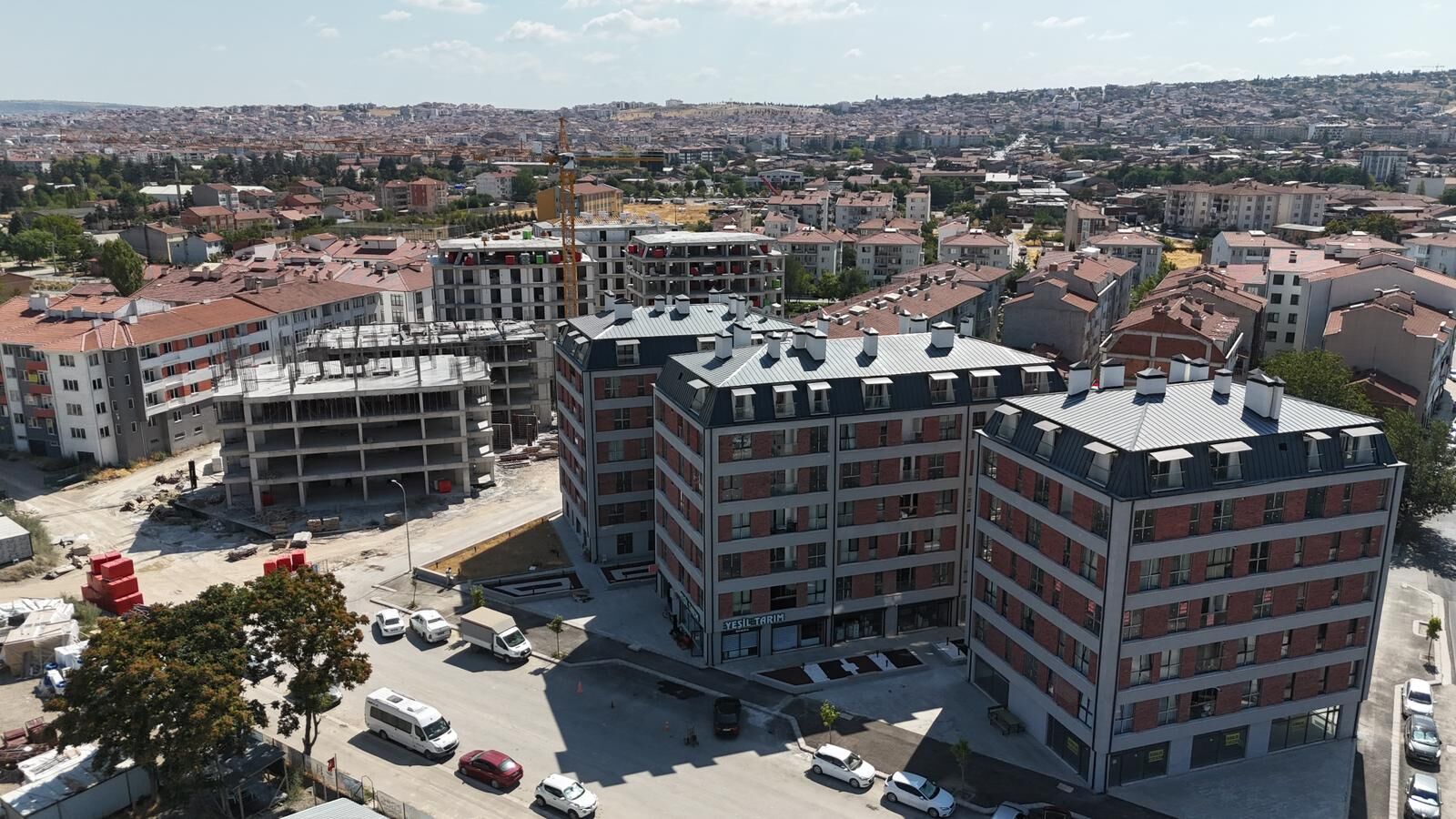 “Bi̇z Yorulmadan Çaliştikça Eski̇şehi̇r Güzelleşmeye Devam Edi̇yor” (13)