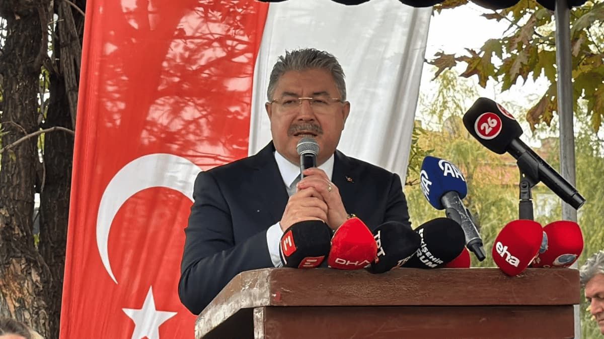 Eskişehir’de 29 Ekim Cumhuriyet Bayramı Coşkuyla Kutlandı