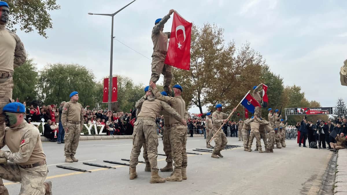 Eskişehir’de 29 Ekim Cumhuriyet Bayramı Coşkuyla Kutlandı1