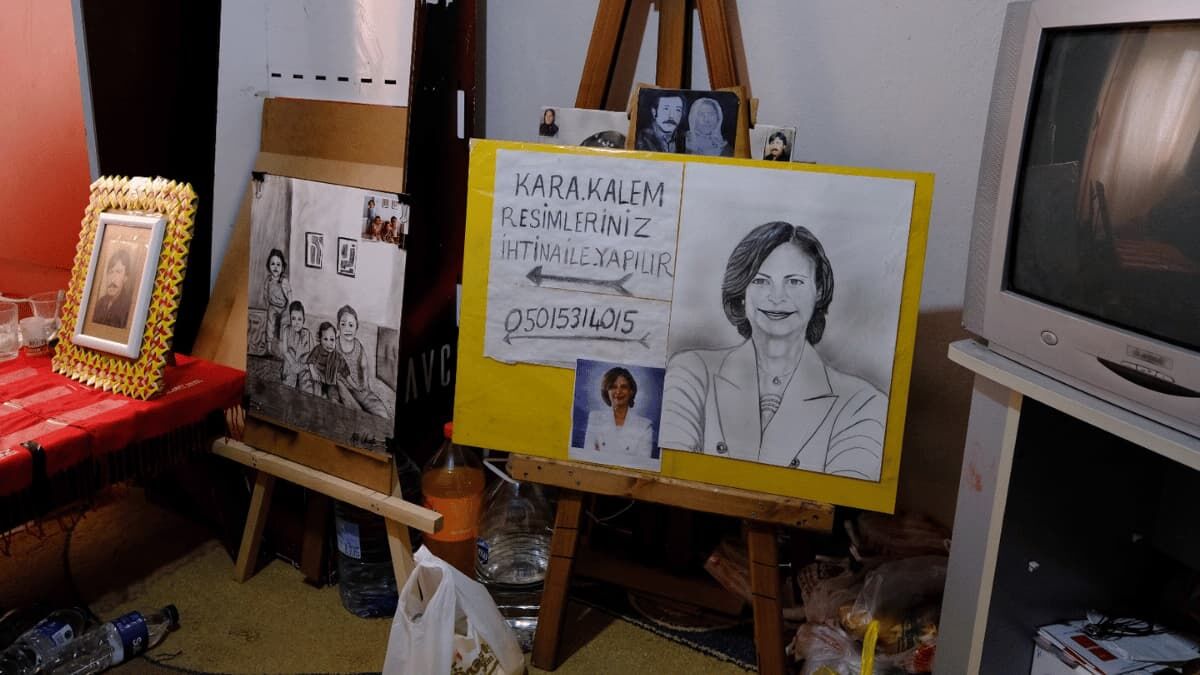 Eskişehir’de 72 Yaşındaki Ressamın Geçim Mücadelesi“Sanat Olmasa Ben Açım”2
