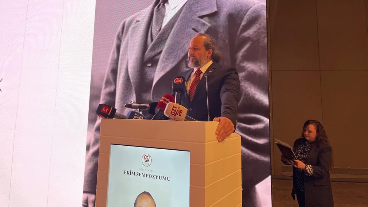 Eskişehir’de Diş Hekimleri Geleneksel Ekim Sempozyumu’nda Buluştu3