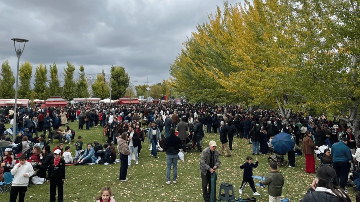 Eskişehir’de Solotürk Gösterisi Sonrası Çıkışta Izdiham Yaşandı2