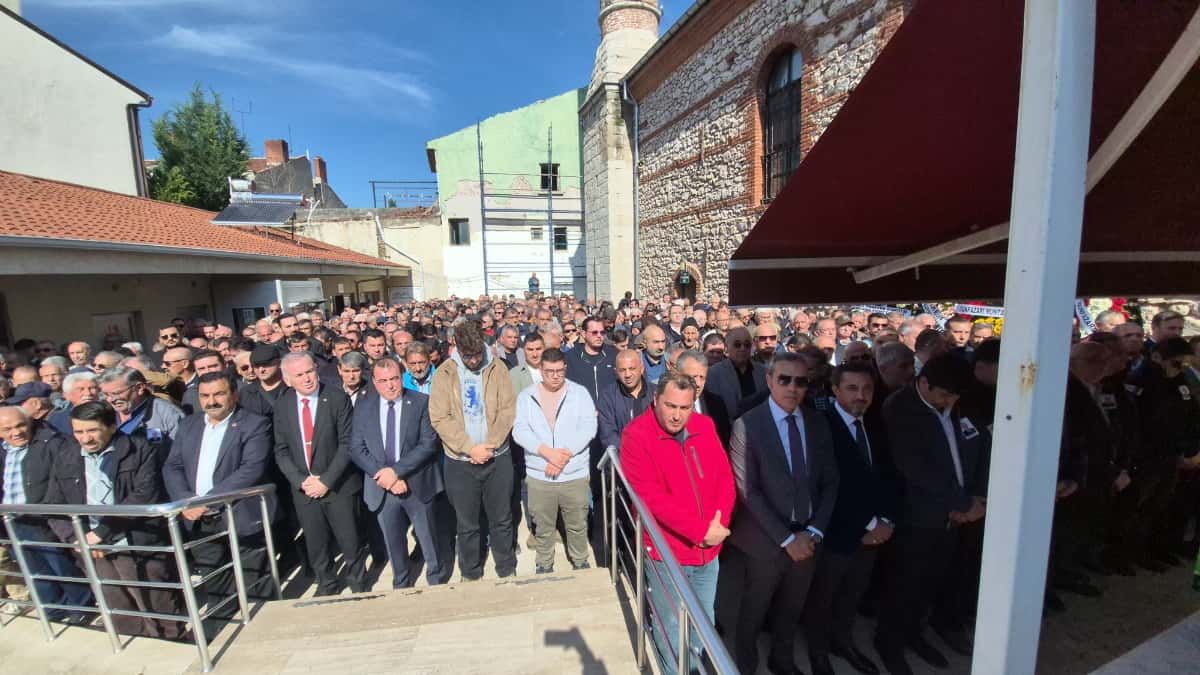 Orta Mahalle Muhtarı Cenaze