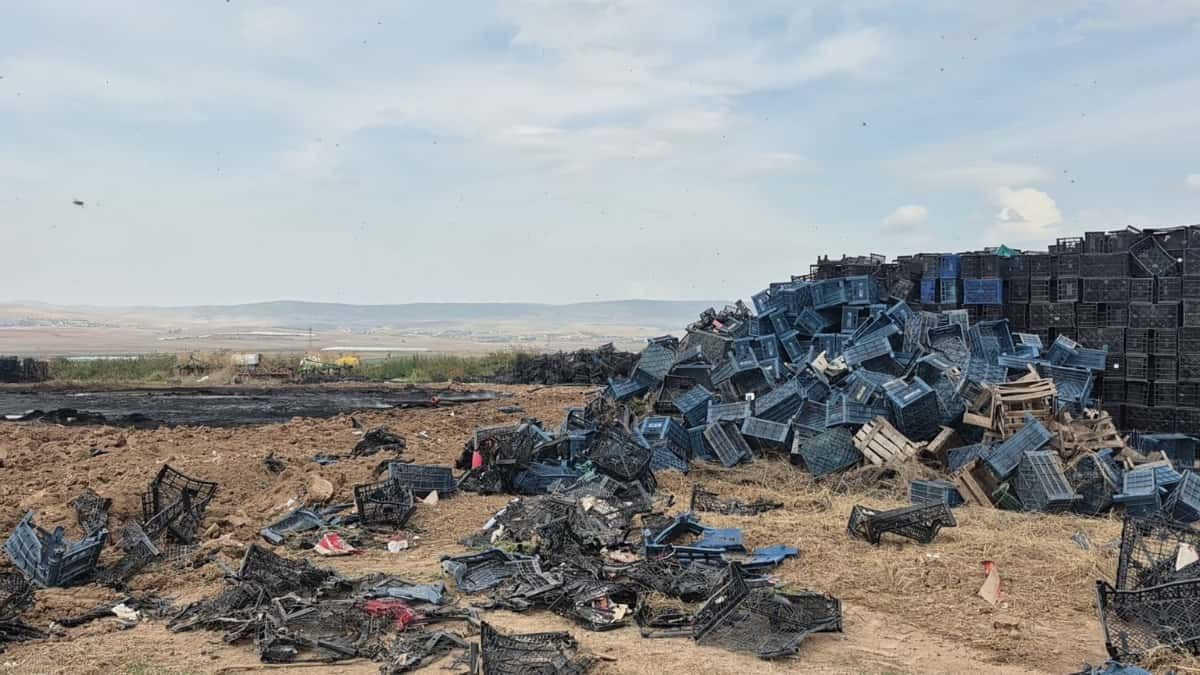 Plastik Kasa Yangın