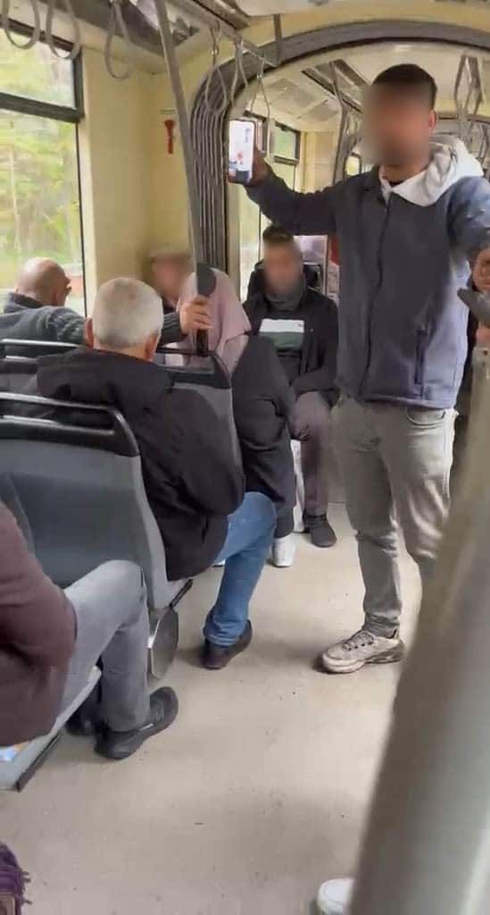Tramvayda Para Topladı (1)